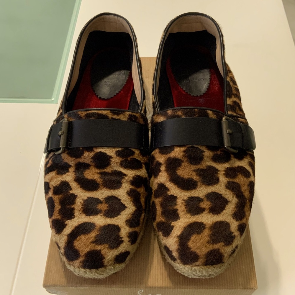 AUTHENTIC CHRISTIAN LOUBOUTIN ESPADOUDOU FLAT 41 Leopard Slip-On Espadrille